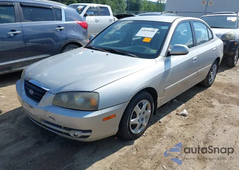 2005 Hyundai Elantra Gls/Gt z USA, uszkodzony, nr VIN KMHDN46DX5U184850